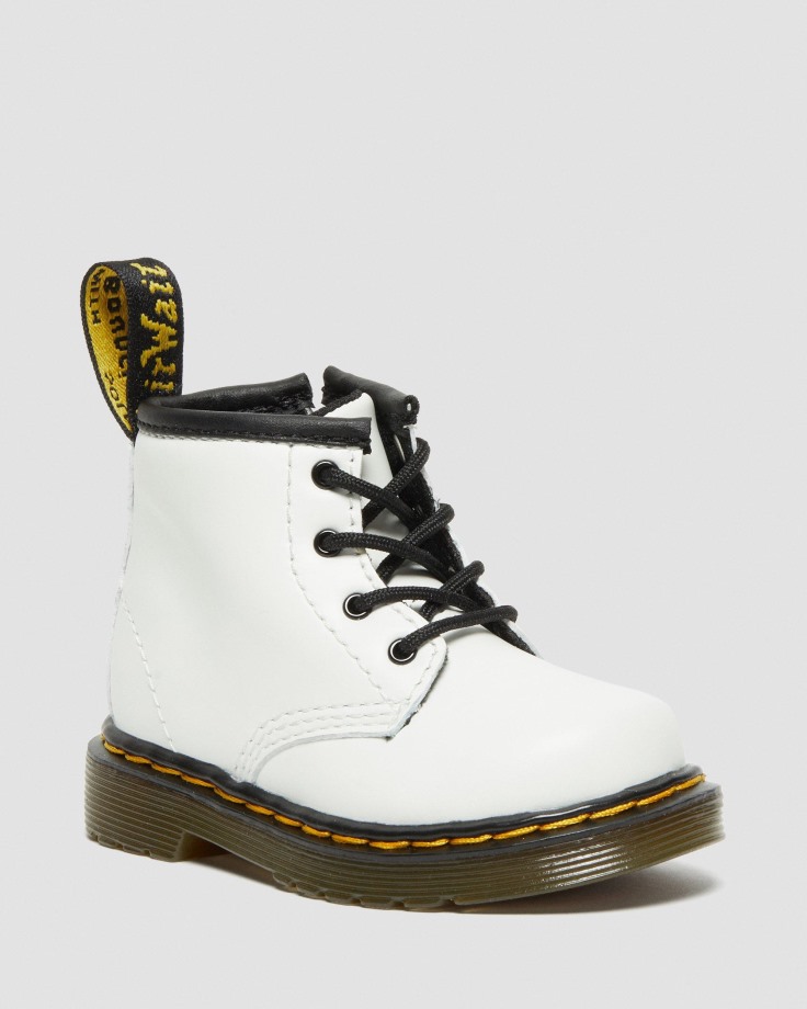 Infant 1460 Leather Lace Up Boots Dr.Martens Ireland White